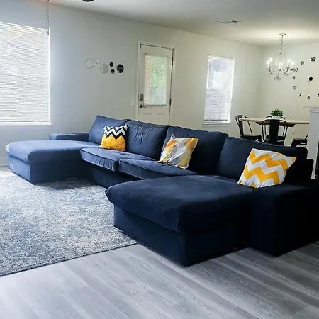 Cozy Home Near Downtown Austin And Airport Exterior photo