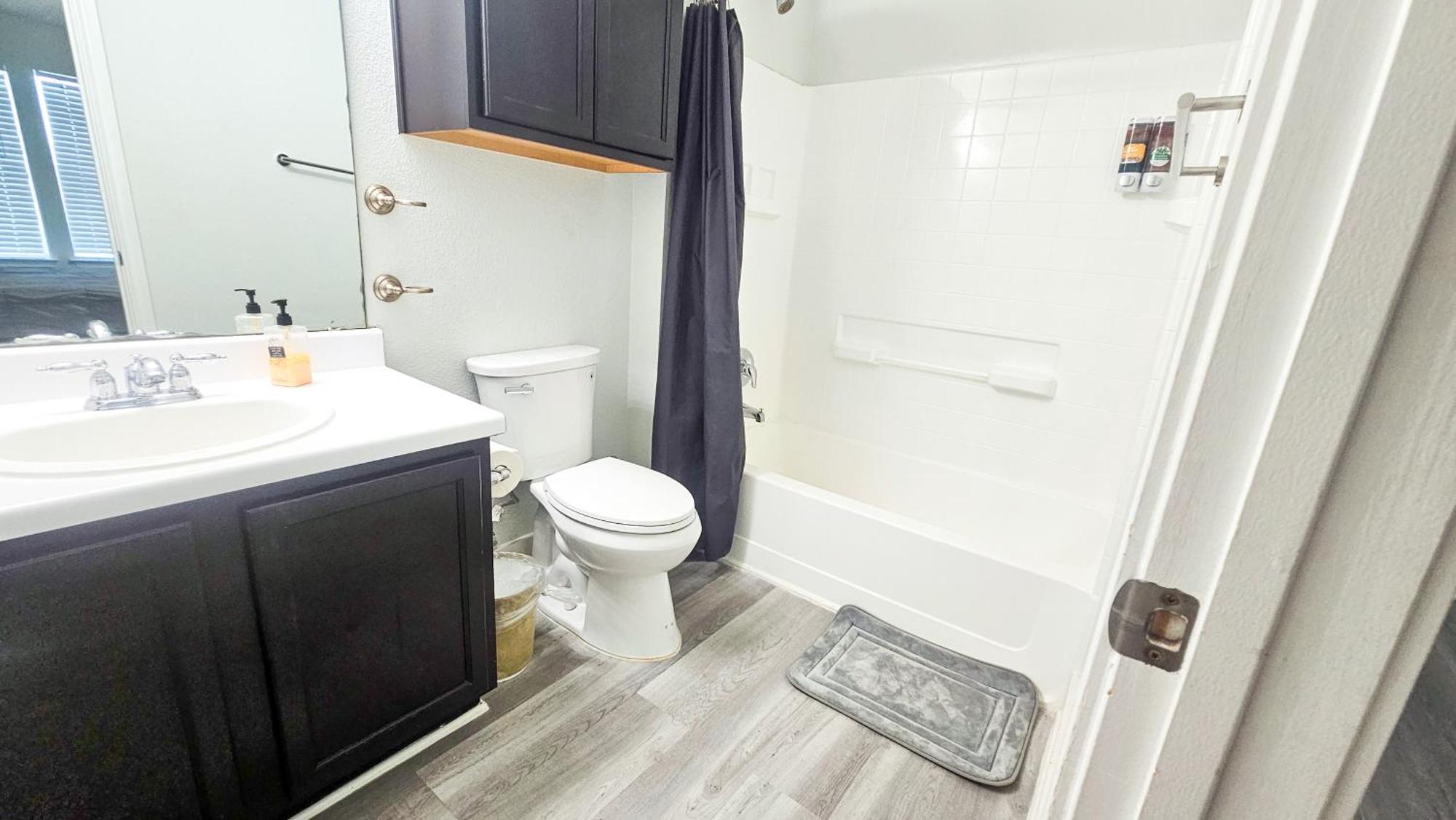 Сasa de vacaciones Cozy Near Downtown And Airport